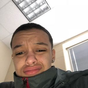 Meet your Posher, Tiahmoni